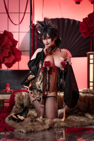 洛璃LoLiSAMA《碧蓝航线 近江 原皮》主题写真：67张全套美图