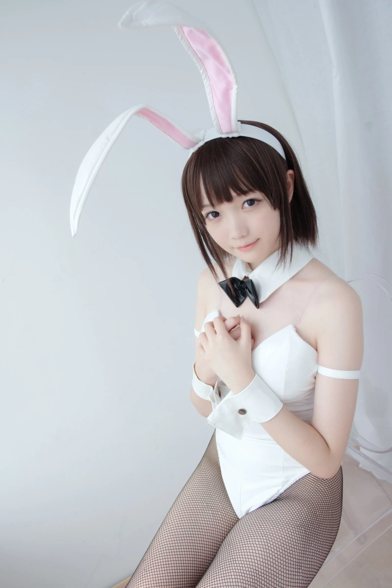 森萝财团《LOVEPLUS-001》主题写真：148张全套美图，含1个视频