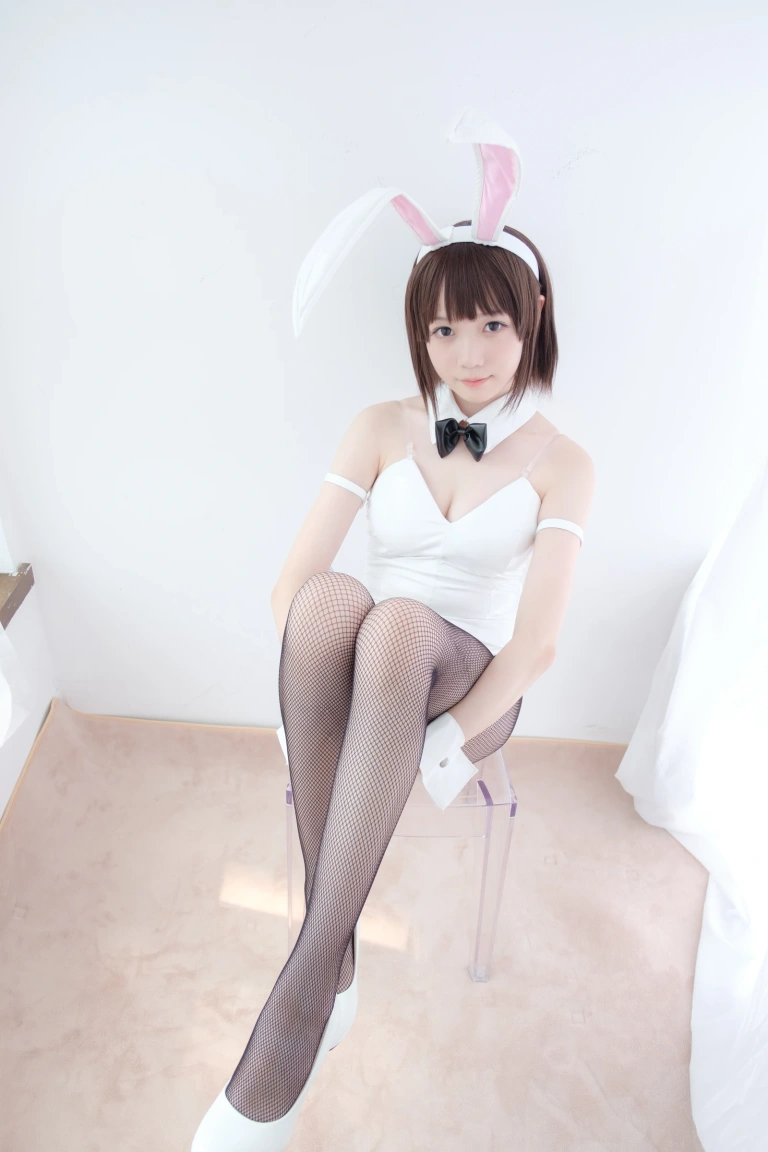 森萝财团《LOVEPLUS-001》主题写真：148张全套美图，含1个视频