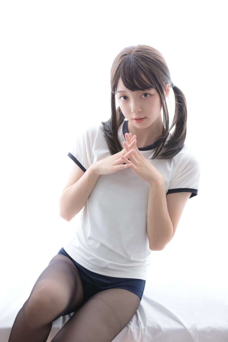 森萝财团《LOVEPLUS-002》主题写真：110张全套美图，含1个视频
