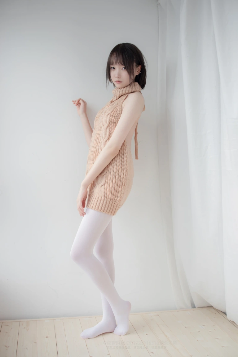 森萝财团《LOVEPLUS-004》主题写真：97张全套美图，含1个视频