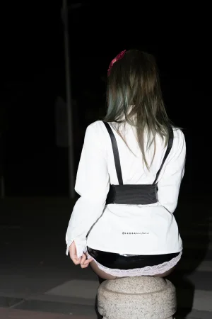 柒柒_Lust77《车内》主题写真：47张全套美图