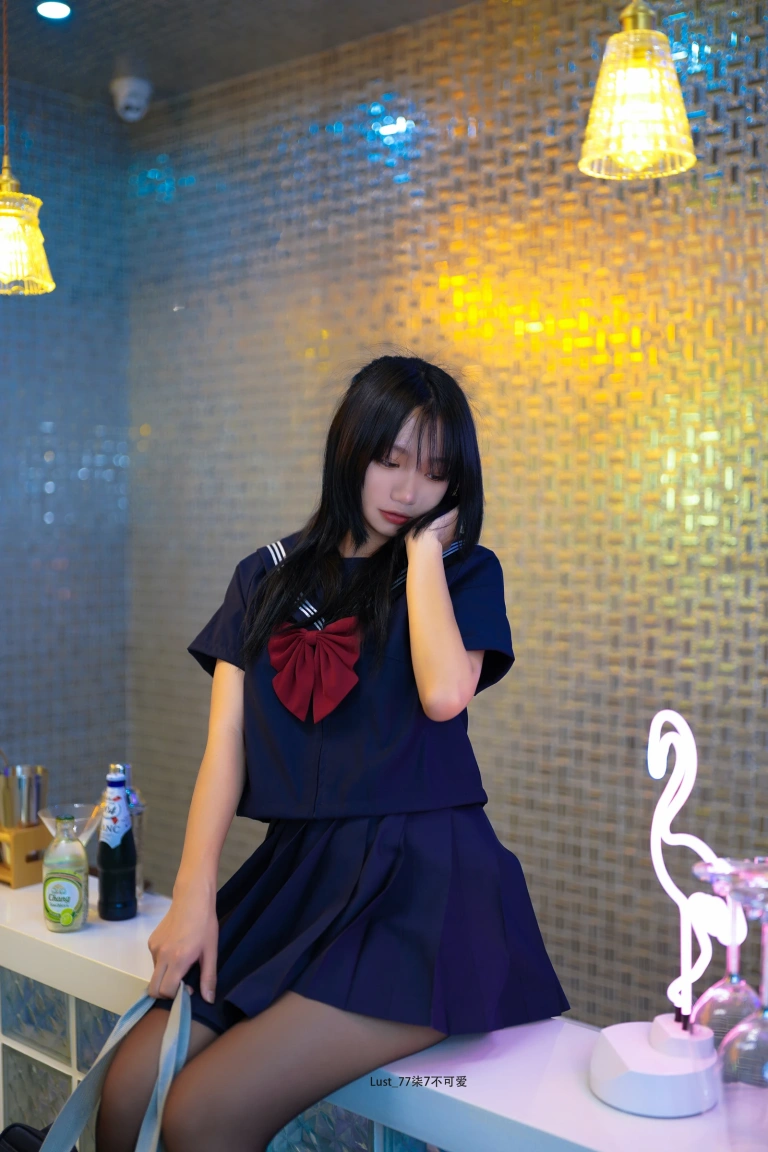 柒柒_Lust77《反差JK少女》主题写真：182张全套美图