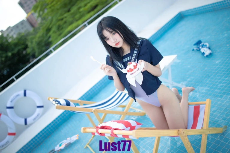 柒柒_Lust77《清凉夏日》主题写真：71张全套美图，含1个视频