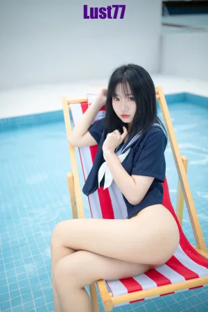 柒柒_Lust77《清凉夏日》主题写真：71张全套美图，含1个视频