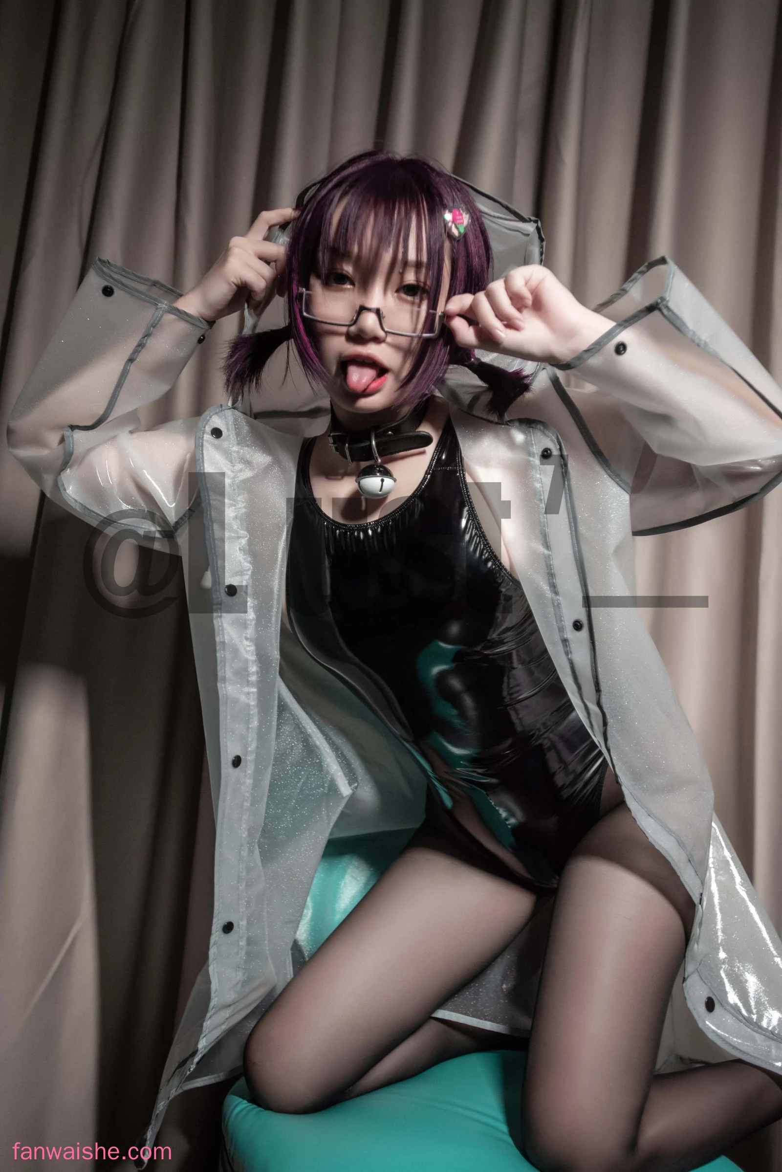 柒柒_Lust77 柒柒_Lust77 NO.054 - 漆皮死库水