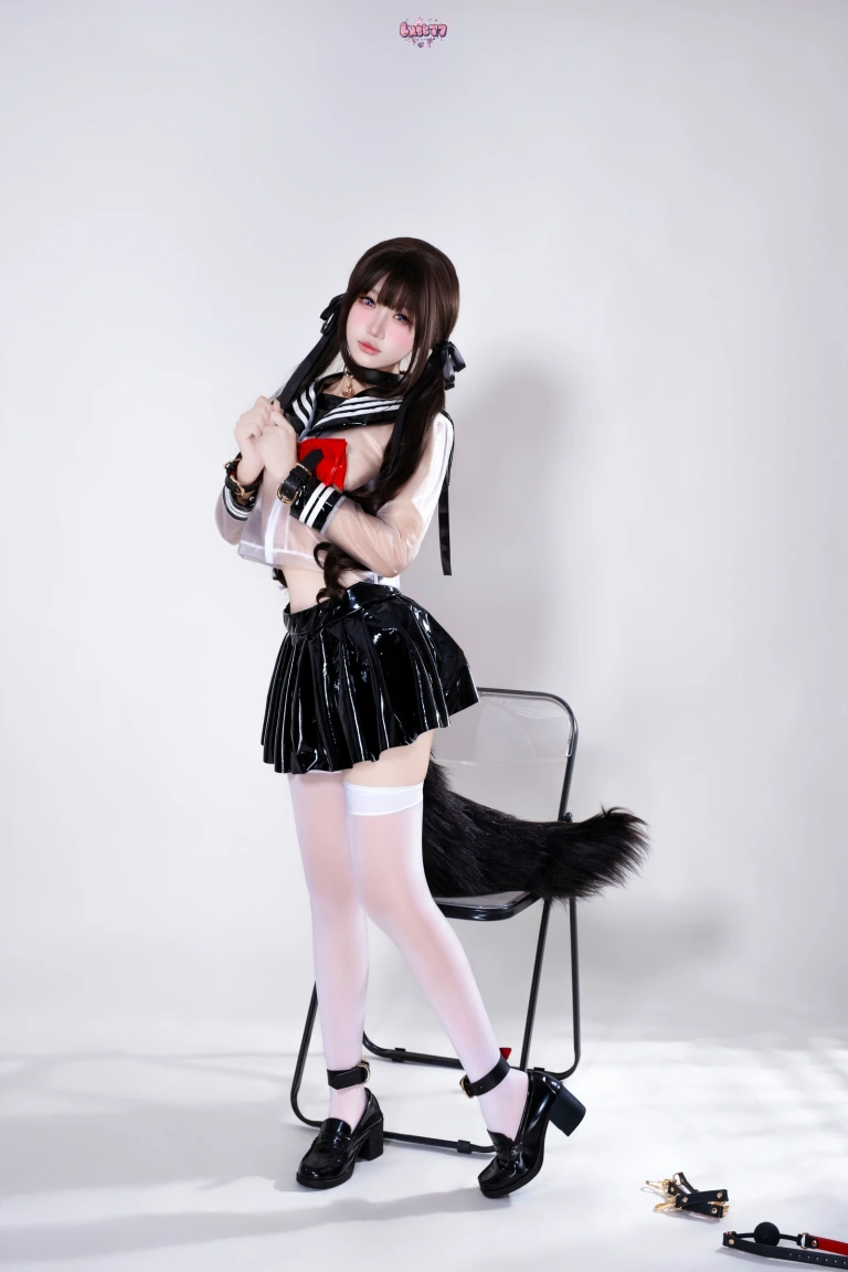 柒柒_Lust77《兽尾透明JK》主题写真：112张全套美图，含1个视频