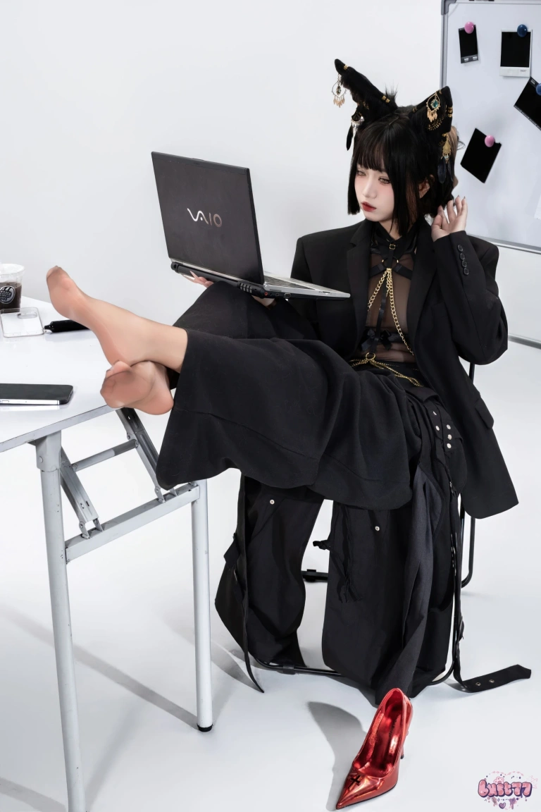 柒柒_Lust77《黑·阿努比斯》主题写真：168张全套美图