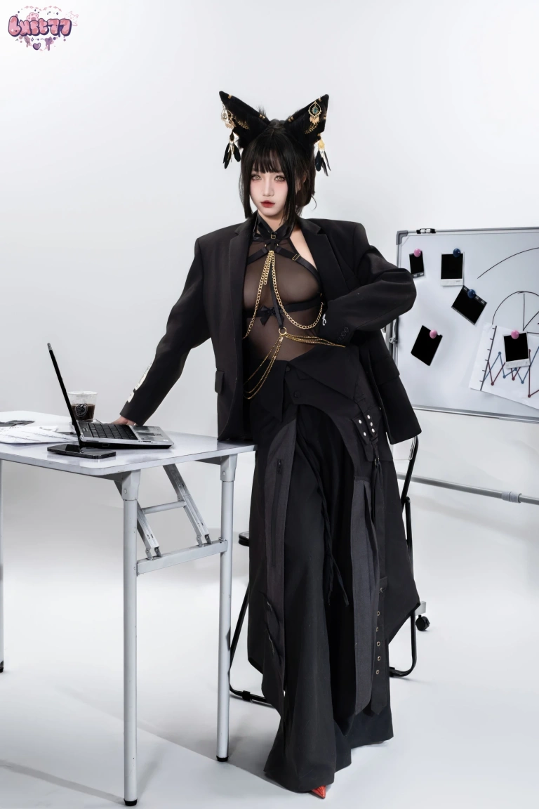 柒柒_Lust77《黑·阿努比斯》主题写真：168张全套美图