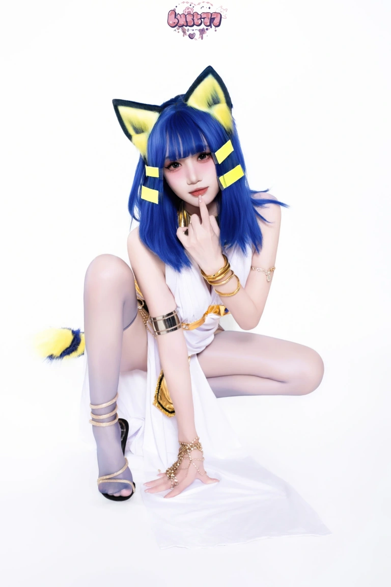 柒柒_Lust77《白·埃及猫》主题写真：65张全套美图