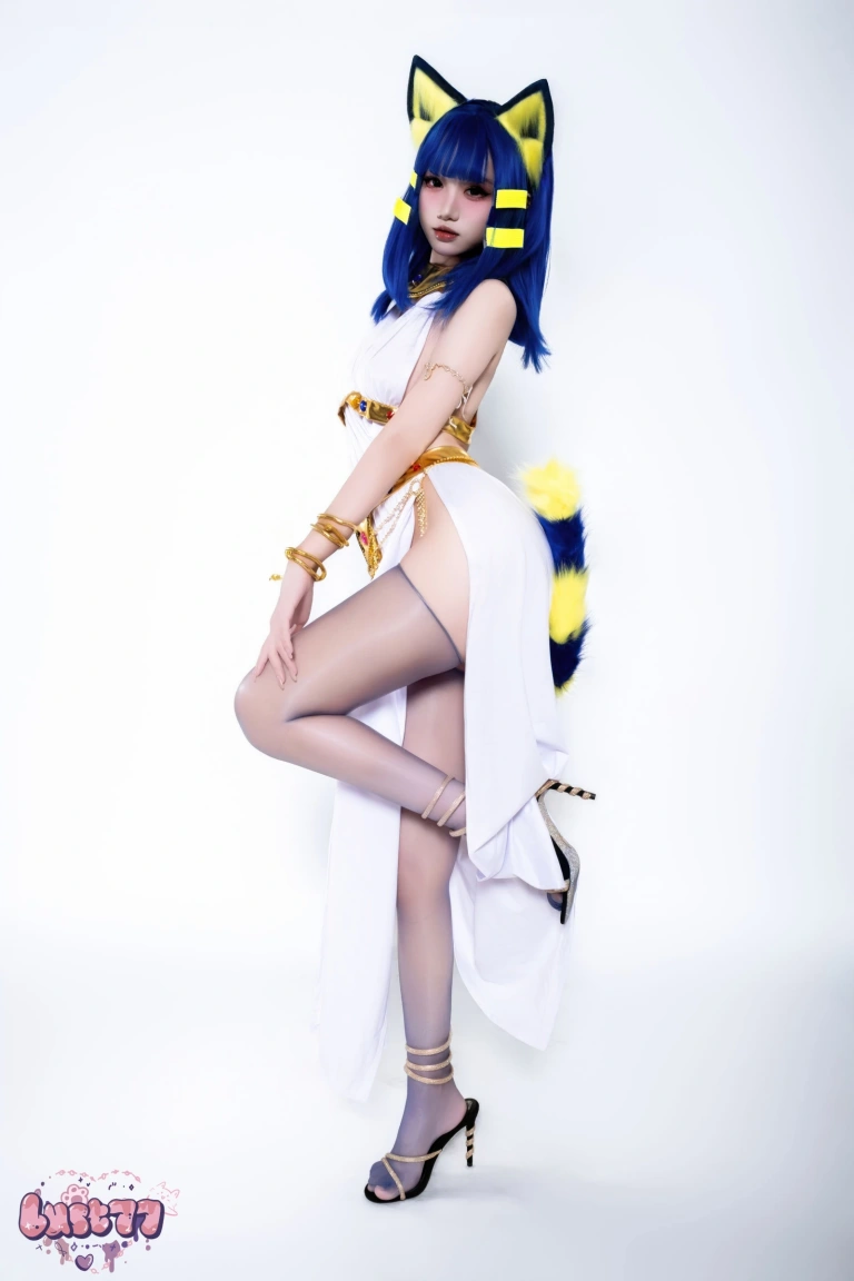 柒柒_Lust77《白·埃及猫》主题写真：65张全套美图