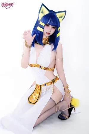 柒柒_Lust77《白·埃及猫》主题写真：65张全套美图