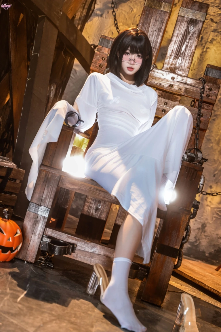柒柒_Lust77《幽灵娘》主题写真：87张全套美图，含2个视频