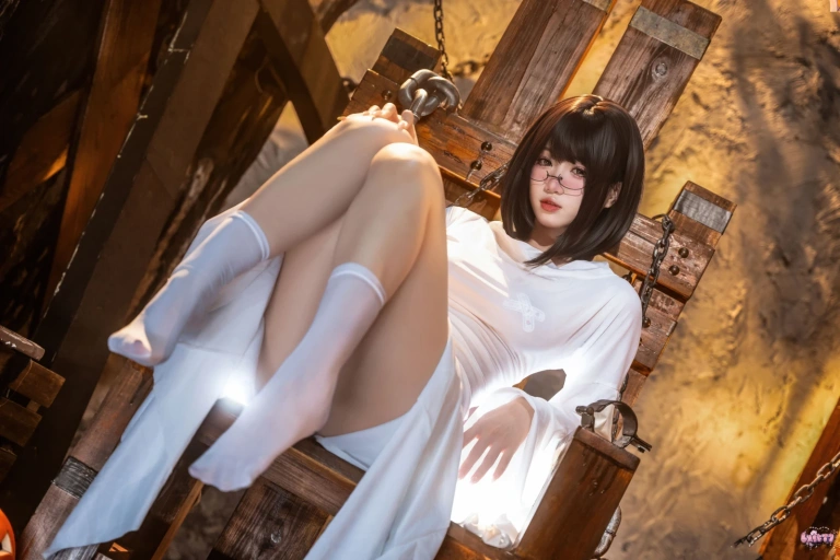 柒柒_Lust77《幽灵娘》主题写真：87张全套美图，含2个视频
