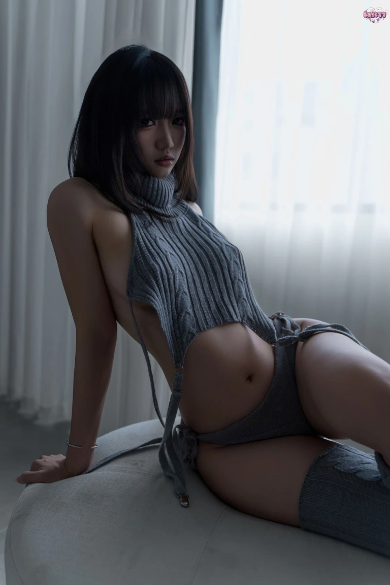 柒柒_Lust77《居家毛衣》主题写真：112张全套美图