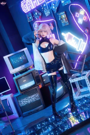 柒柒_Lust77《彻夜之歌 常服七草荠》主题写真：41张全套美图