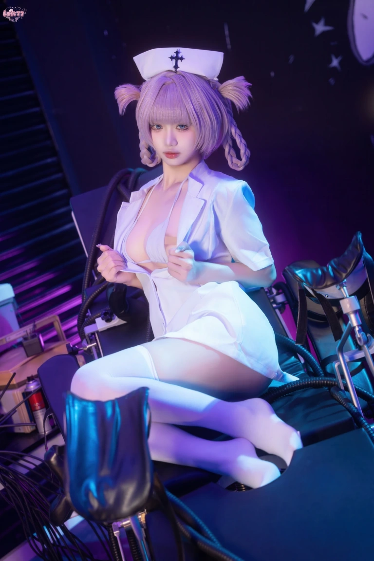 柒柒_Lust77《彻夜之歌 护士服小荠》主题写真：100张全套美图