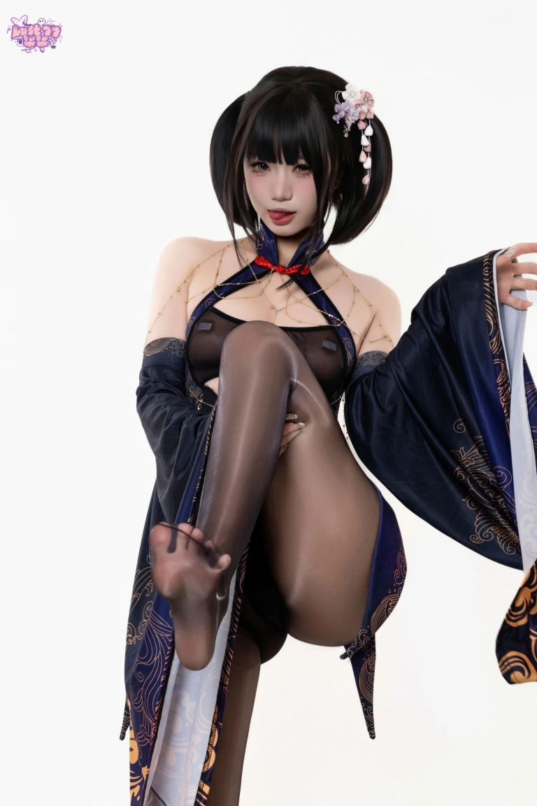 柒柒_Lust77《紫电》主题写真：69张全套美图