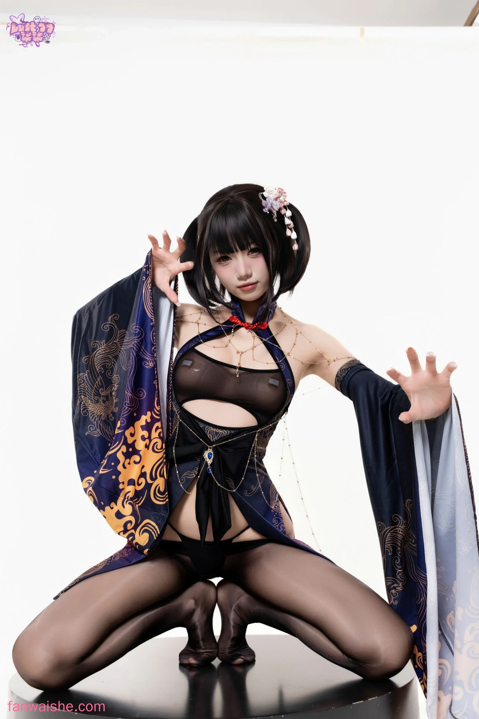 柒柒_Lust77 柒柒_Lust77 NO.072 - 紫电