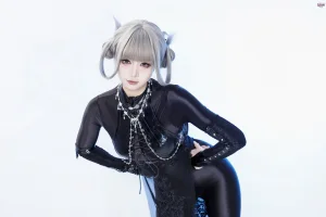 柒柒_Lust77《黑靡烟旗袍》主题写真：108张全套美图，含2个视频