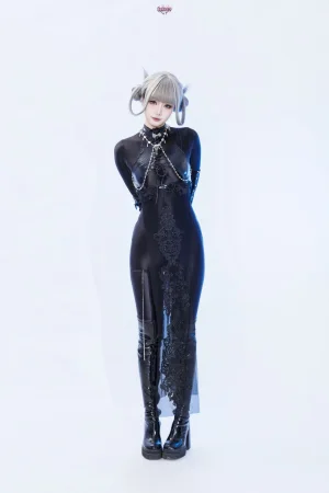 柒柒_Lust77《黑靡烟旗袍》主题写真：108张全套美图，含2个视频