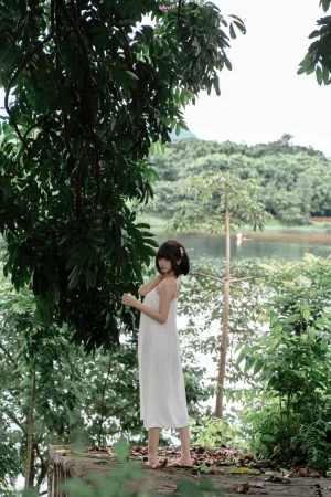 柒柒_Lust77《雨天邂逅》主题写真：178张全套美图，含1个视频