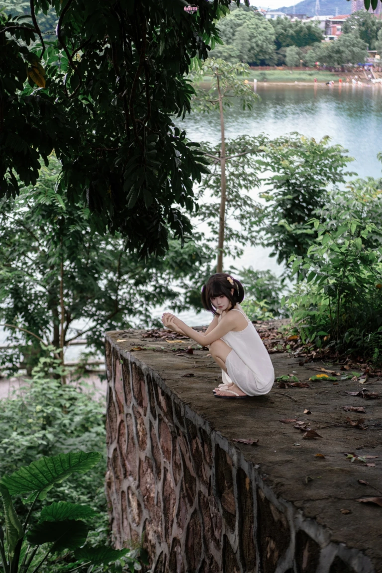 柒柒_Lust77《雨天邂逅》主题写真：178张全套美图，含1个视频