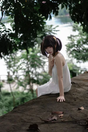 柒柒_Lust77《雨天邂逅》主题写真：178张全套美图，含1个视频
