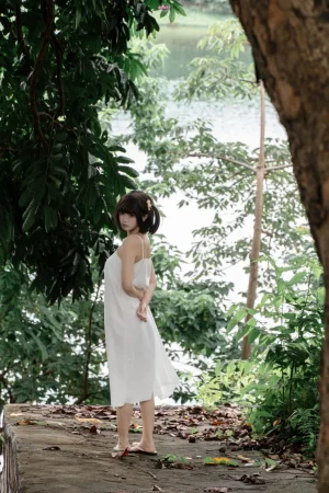 柒柒_Lust77《雨天邂逅》主题写真：178张全套美图，含1个视频