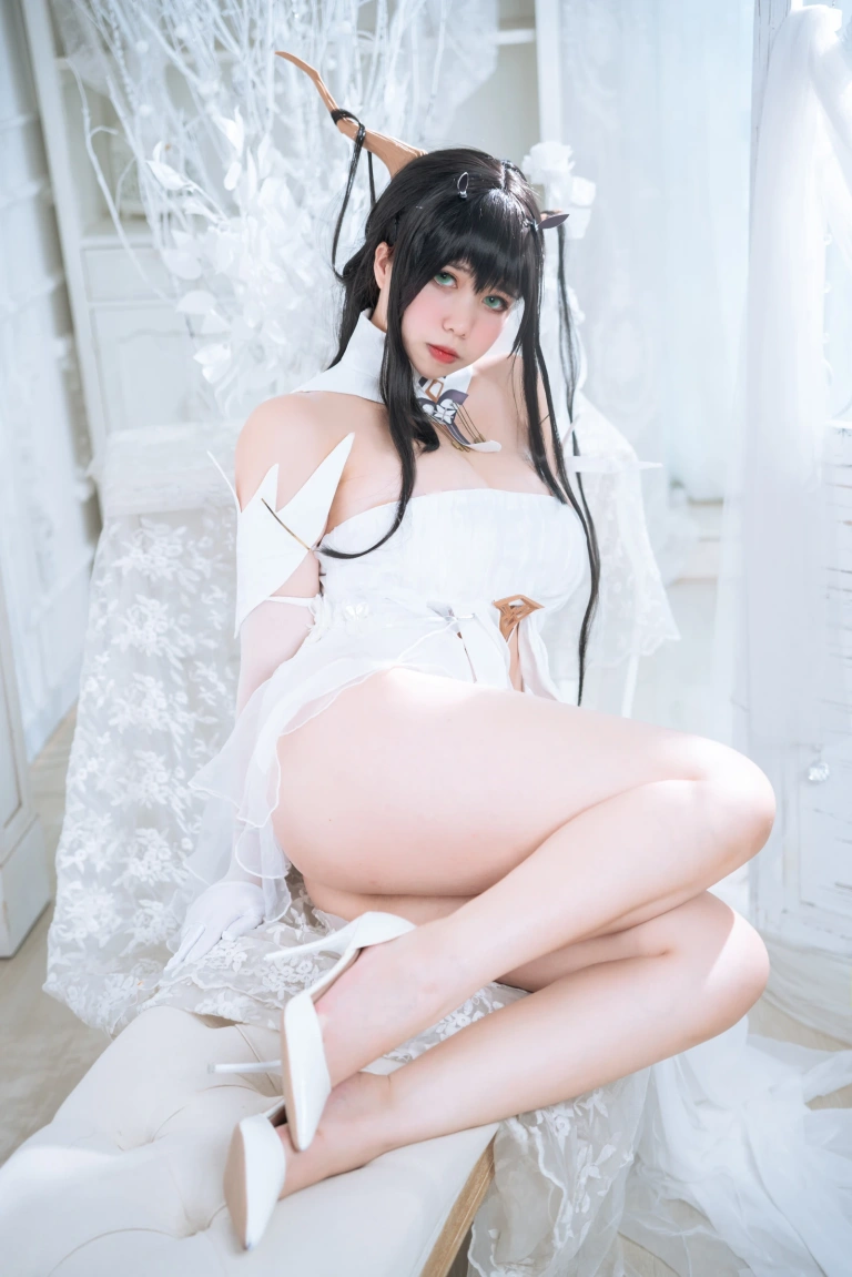 Meroko_魅瞳《碧蓝航线 不挠》主题写真：53张全套美图