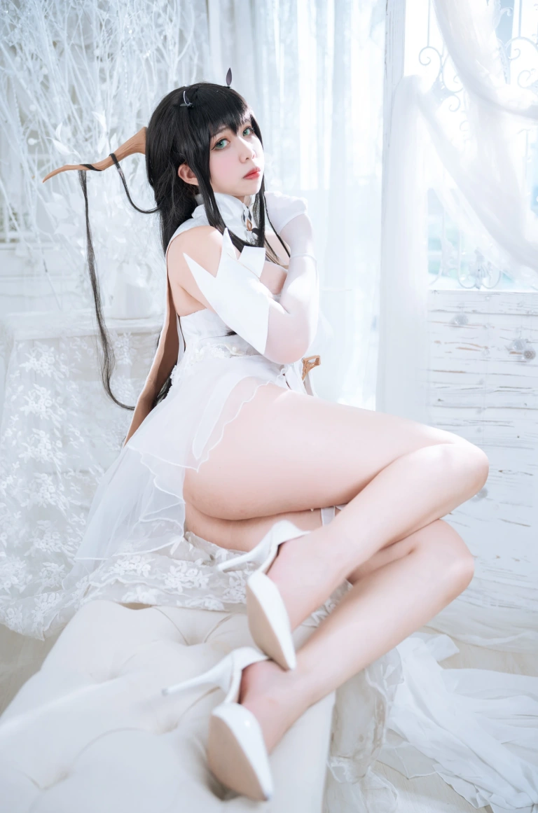 Meroko_魅瞳《碧蓝航线 不挠》主题写真：53张全套美图