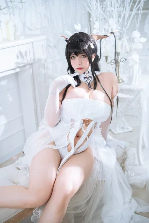 Meroko_魅瞳《碧蓝航线 不挠》主题写真：53张全套美图