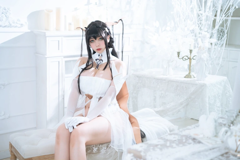 Meroko_魅瞳《碧蓝航线 不挠》主题写真：53张全套美图