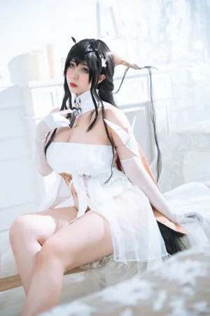 Meroko_魅瞳《碧蓝航线 不挠》主题写真：53张全套美图