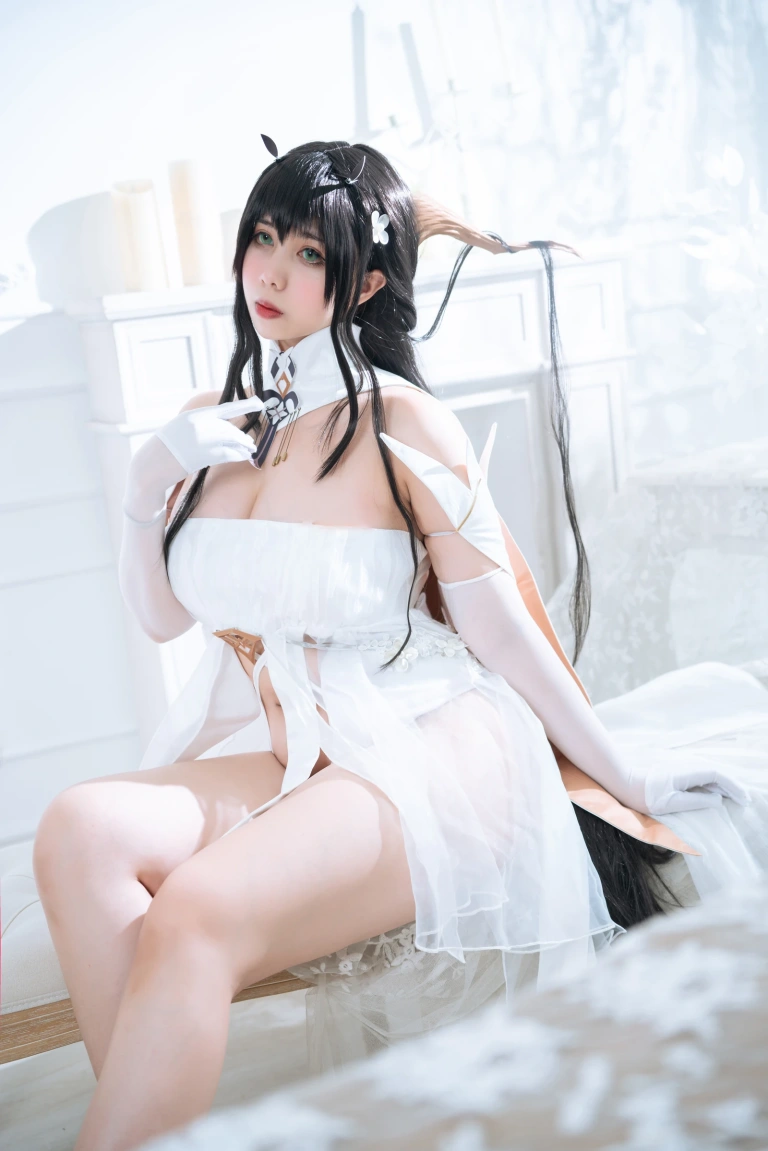 Meroko_魅瞳《碧蓝航线 不挠》主题写真：53张全套美图