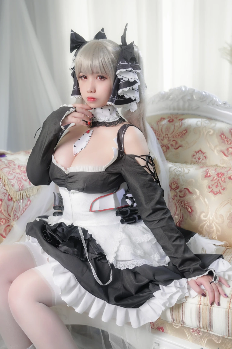 Meroko_魅瞳《碧蓝航线 可畏》主题写真：26张全套美图
