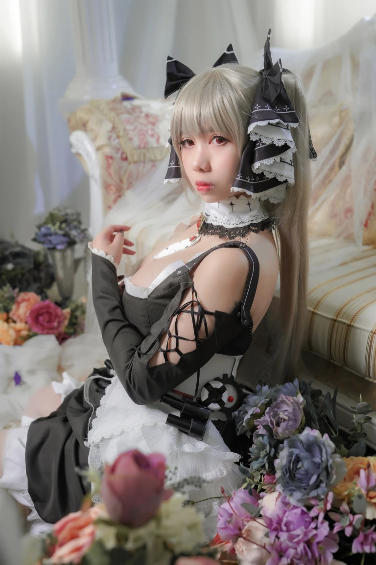 Meroko_魅瞳《碧蓝航线 可畏》主题写真：26张全套美图