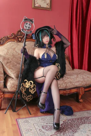 Meroko_魅瞳《柴郡旗袍》主题写真：33张全套美图