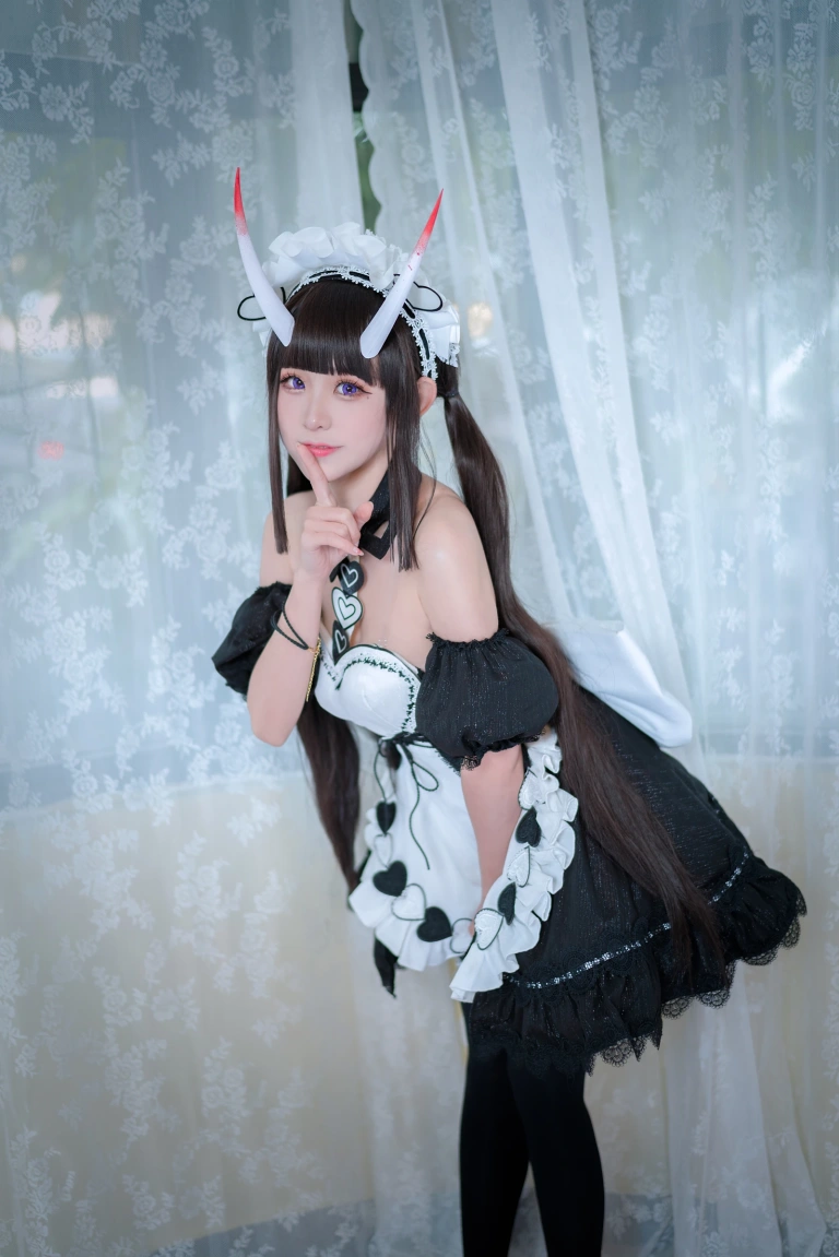 miko酱ww《碧蓝航线 能代女仆》主题写真：36张全套美图
