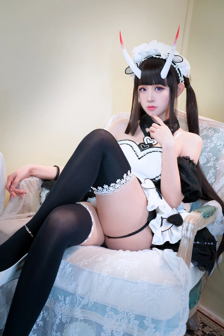 miko酱ww《碧蓝航线 能代女仆》主题写真：36张全套美图