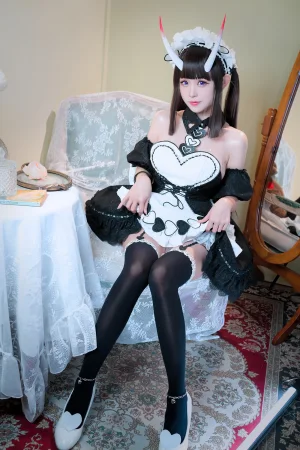 miko酱ww《碧蓝航线 能代女仆》主题写真：36张全套美图
