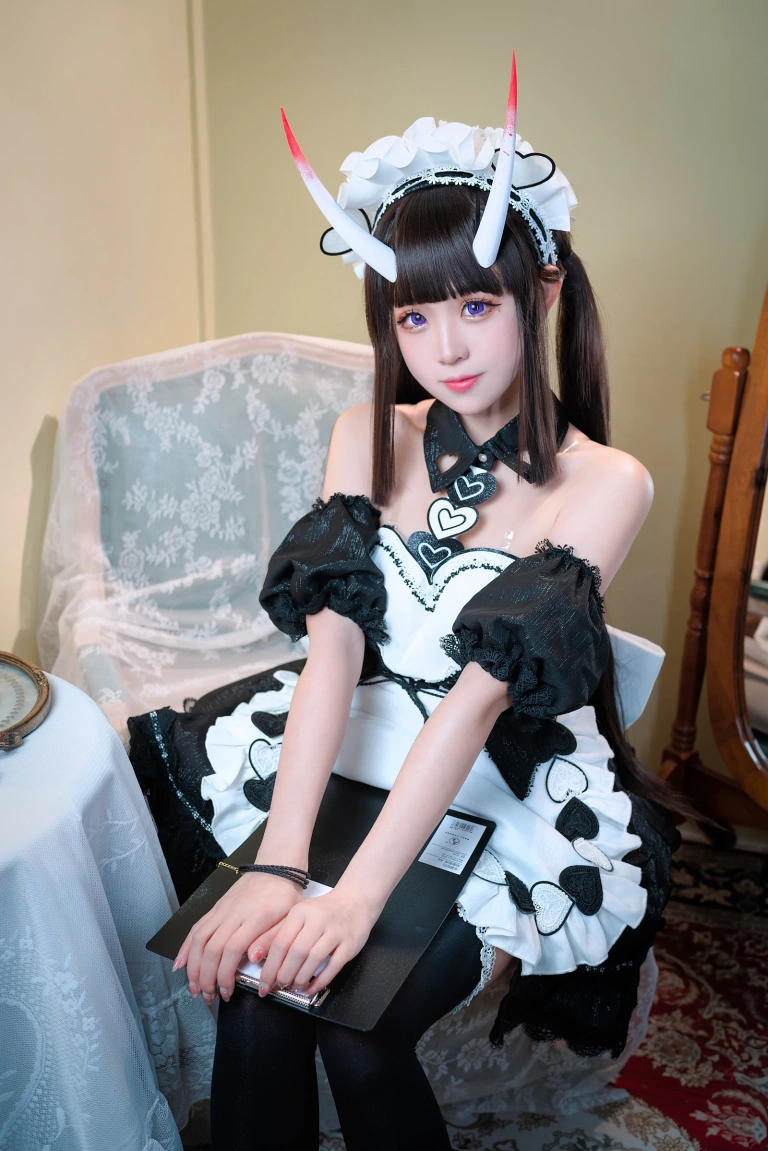 miko酱ww《碧蓝航线 能代女仆》主题写真：36张全套美图