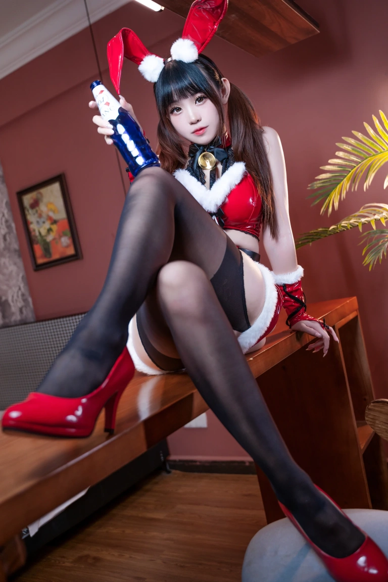 miko酱ww《圣诞兔兔》主题写真：40张全套美图