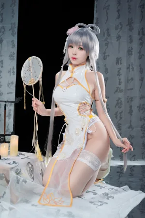 miko酱ww《洛天依旗袍》主题写真：30张全套美图