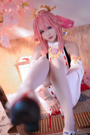 miko酱ww《八重神子2》主题写真：32张全套美图