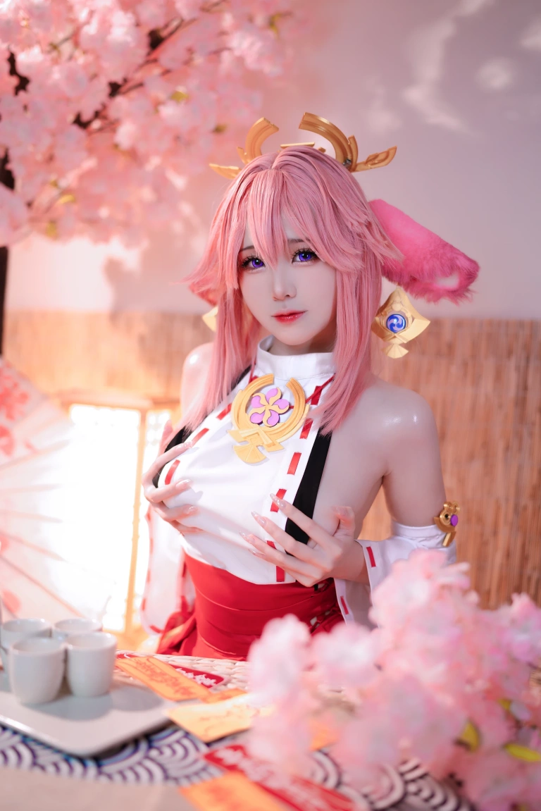 miko酱ww《八重神子2》主题写真：32张全套美图