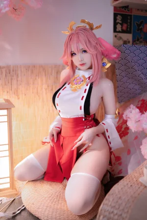 miko酱ww《八重神子2》主题写真：32张全套美图