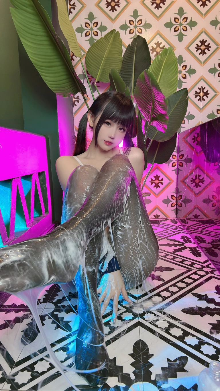 miko酱ww《史莱姆》主题写真：46张全套美图