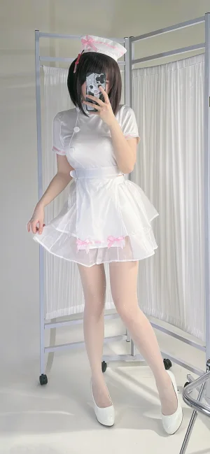 miko酱ww《护士宝宝》主题写真：36张全套美图