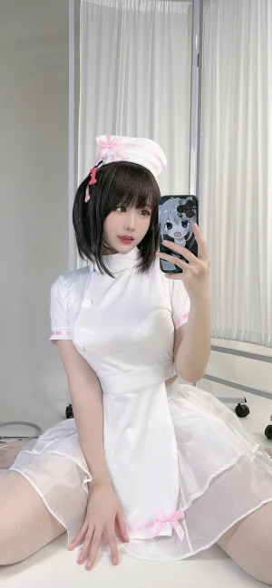 miko酱ww《护士宝宝》主题写真：36张全套美图